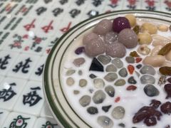 -堂屋糖水店(愚园店)