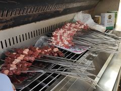 -肉孜古丽烤肉凉皮店