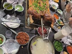 -山地居烤全羊·柴火鸡(大坪-半山公馆店)