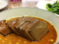 -e公馆鹅肉饭店·潮汕卤鹅(西平店)