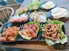 -冰冰龙虾·江湖菜·花园江景餐厅