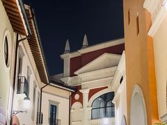 -佛罗伦萨小镇广佛名品奥特莱斯(疏港路店)