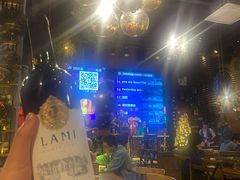 -胡桃里音乐餐厅(陶溪川店)(川湘赣菜·世界百大酒庄直供红酒·音乐表演)