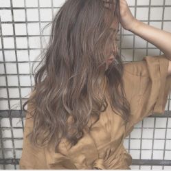 -MYYF SALON烫发染发