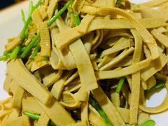 -岳姥姥饺子(泺文路店)