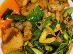 蒜苗回锅肉-易老妈蹄花.特色川菜(人民公园总店)