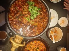 -万重锦·人文川菜馆(骡马市店)