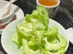 家乡苦瓜-得意咚瓜·顺德鱼生·冬瓜火锅(深圳首店)