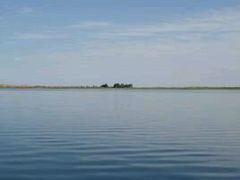 -亿利库布其七星湖沙漠生态旅游区