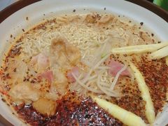 麻辣牛骨汤-张亮麻辣烫(上海天津路店)