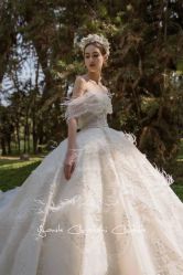 -Renee芮亦婚纱(原丽莎)