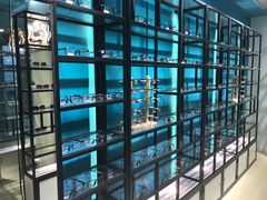 -Trend1881视光·蔡司视觉(领展广场店)