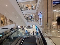 -柏威年大连购物中心