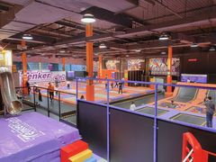 -Tenker Club弹刻极限主题公园 · 蹦床 · 团建 · 生日派对(大关店)