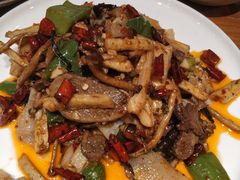 -十三式重庆江湖菜(金茂览秀城店)