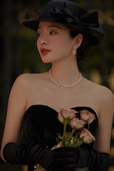 -喜爱高定婚纱摄影