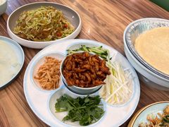 -合合春饼·酱骨·东北菜(潘家园店)