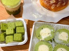 -好利来(上海虹桥新天地Lab主题店)