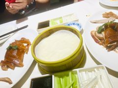 -鸭王烤鸭店(三里河店)