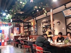 大堂-·缸桶屋·韩式牛肋条自助烤肉(西湖D11店)