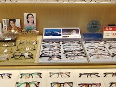 -爱视眼镜(贵州路店)