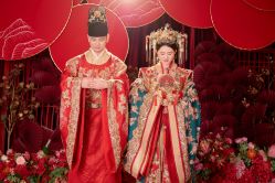 -青禾蒙娜丽莎婚纱摄影(武汉总店)