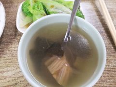 -煲煲香快餐(南京路店)