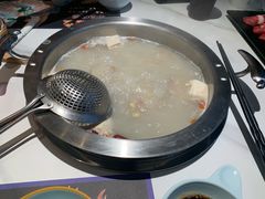 -马家斑.鲜鱼火锅(松湖万科店)