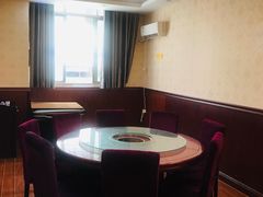 -毅丰小米辣土鸡火锅(仁怀店)