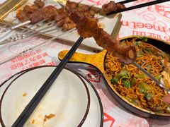 -老班长·小龙虾·鲜货烧烤大排档(金街美地店)