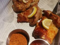 蜂蜜烤鸡翅-麦落精酿啤酒餐吧(先农大院店)