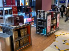 -日上免税店(三径路t3店)