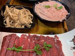 -捞围鲜·港式打边炉(海阳路店)