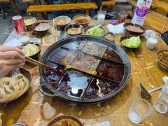 -正南齊北重庆老火锅(光华村直营店)