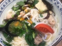 -蒙自源米线大王(信利城市广场店)