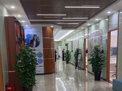 -茂菊口腔连锁(浦东南路店)