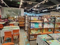 -大型宠物商超·宠海王国·宠物猫狗活体·用品·美容(新世界百货重庆店)