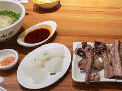 手抓羊肉-品回味清真西北楼(宁波首店)
