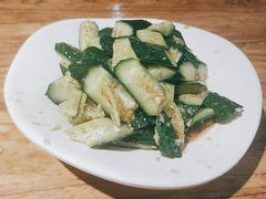 拍黄瓜-管氏翅吧(地安门创始店)