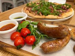 -城市大道红炉披萨烘焙坊