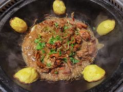 -万里闯关东铁锅炖菜馆(吉林大路店)