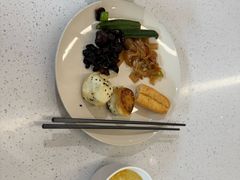 -上海虹桥中心爱琴海亚朵S酒店