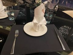 -皇冠假日酒店-B&G51餐厅