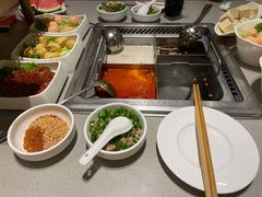 -海底捞火锅(关山保利店)