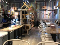 大堂-小时光咖啡馆(开森度假森林店)