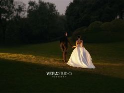 -至臻微拉婚纱摄影