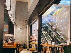 -星巴克(广州江南新地店)
