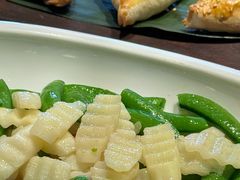 -清真·卡德尔大叔新疆主题餐厅(龙汇路店)