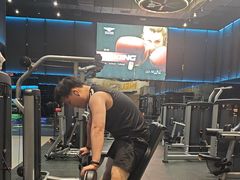 -滨力健身俱乐部