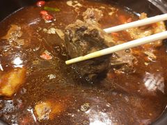 -亿诣蝎府炸酱面羊蝎子火锅(酷车小镇店)